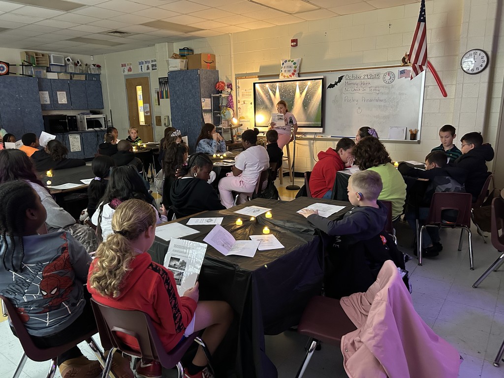 Picture of 4th Grade Poetry Reading