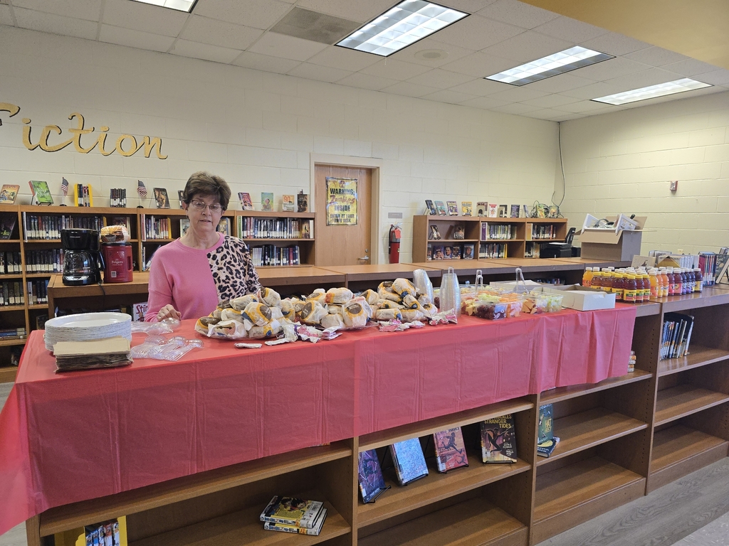 Food set up from Fairmont First Baptist