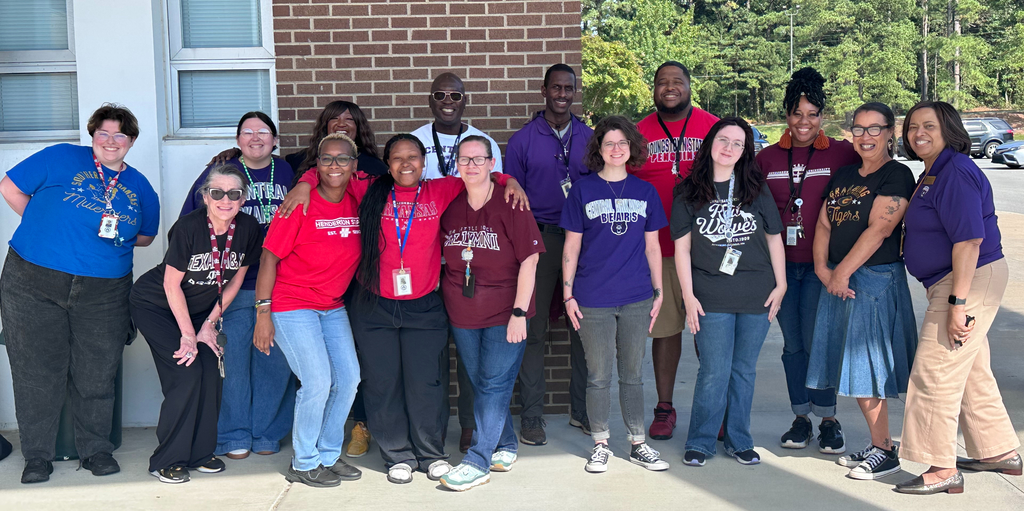 MMS AVID college and career spirit Day pic