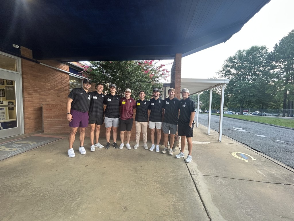 UA Little Rock baseball opens car doors