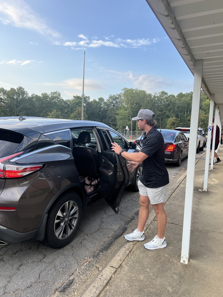 UA Little Rock baseball opens car doors