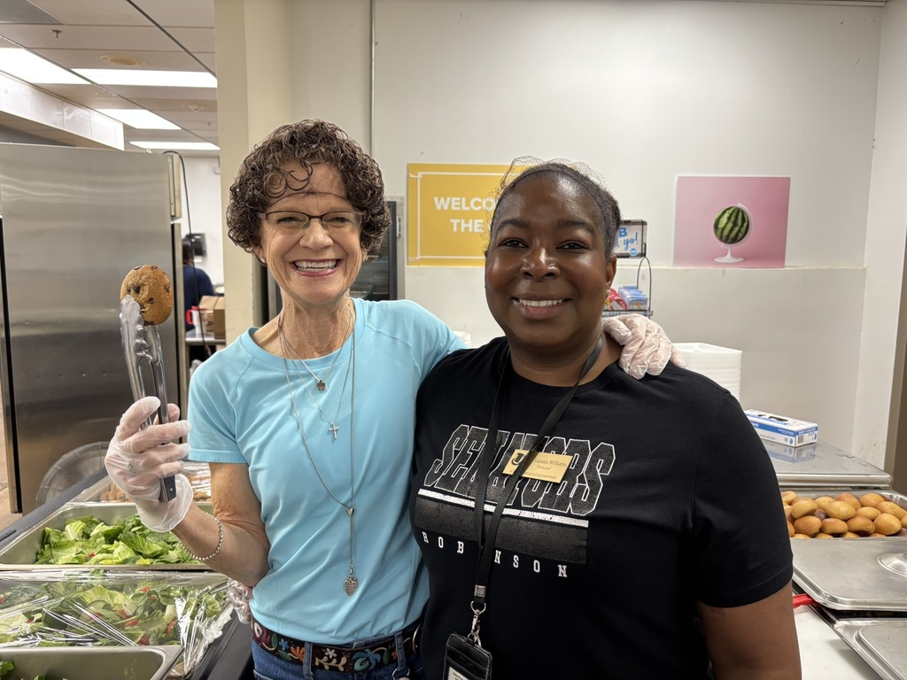 Cafeteria at Robinson Elementary