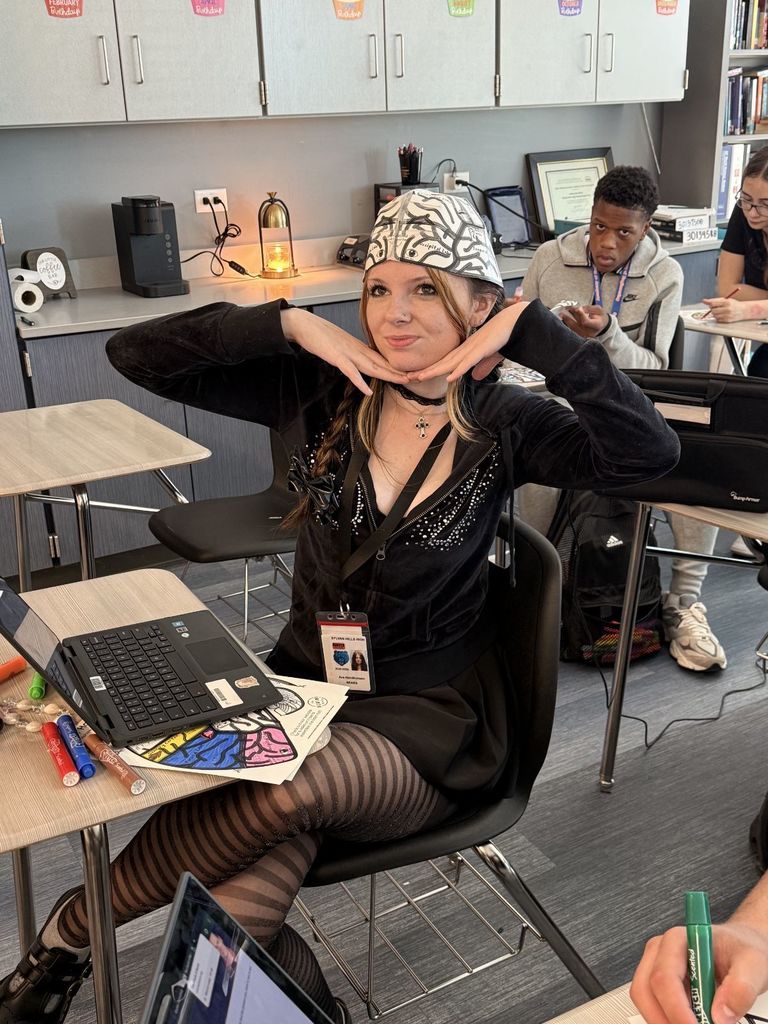Brain hats in psychology - Hands on learning!