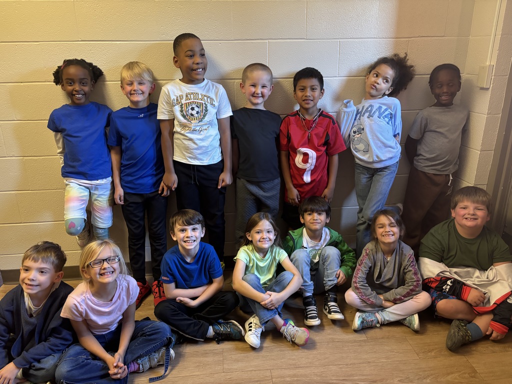 Image of Second Grade Students in Mix Match clothing