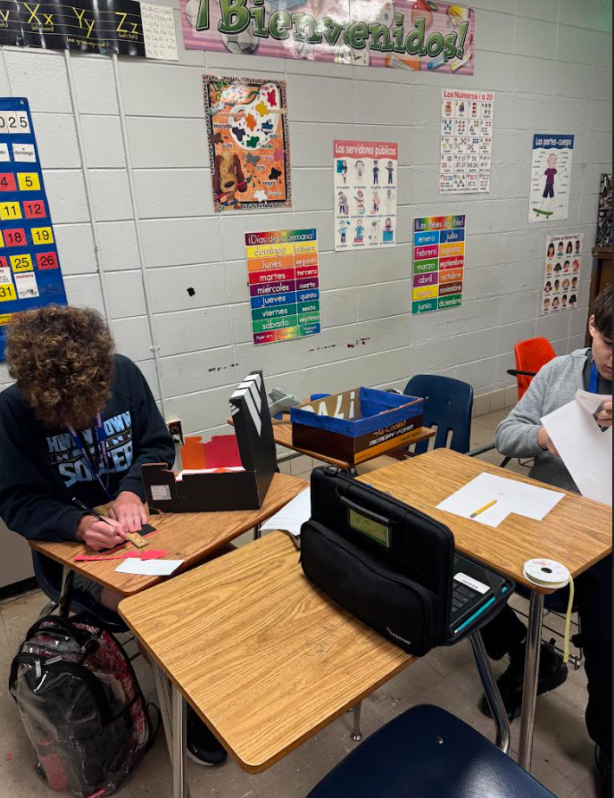 Spanish III & IV makes Ofrendas