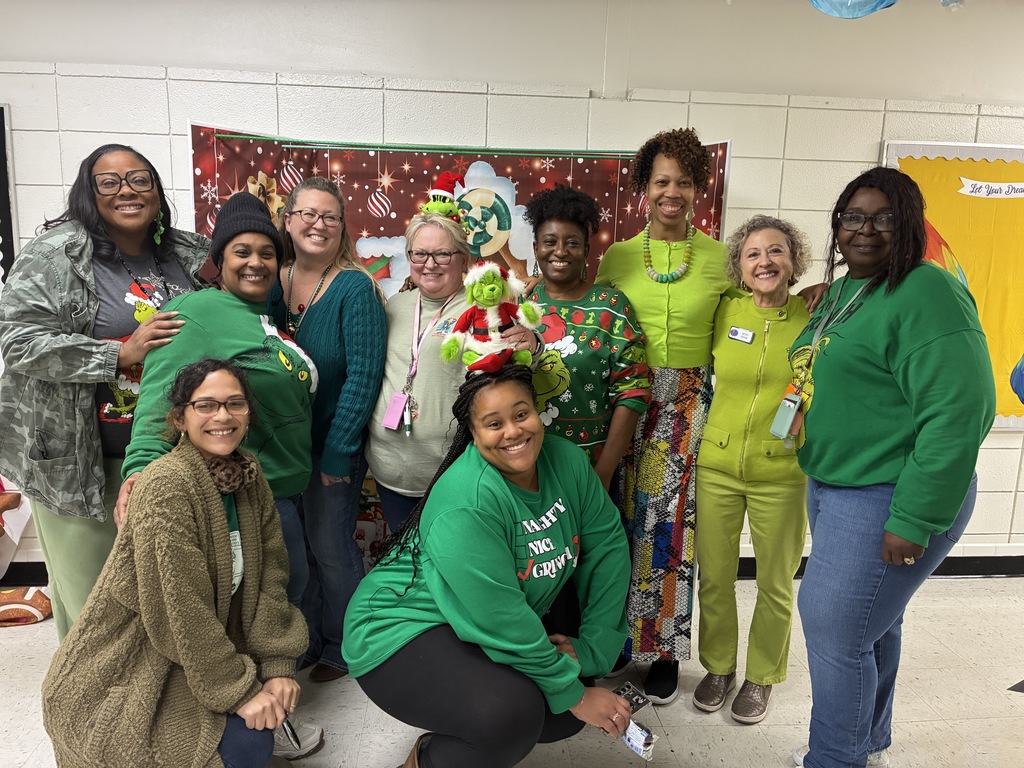 The whole building was full of Grinchiness today!