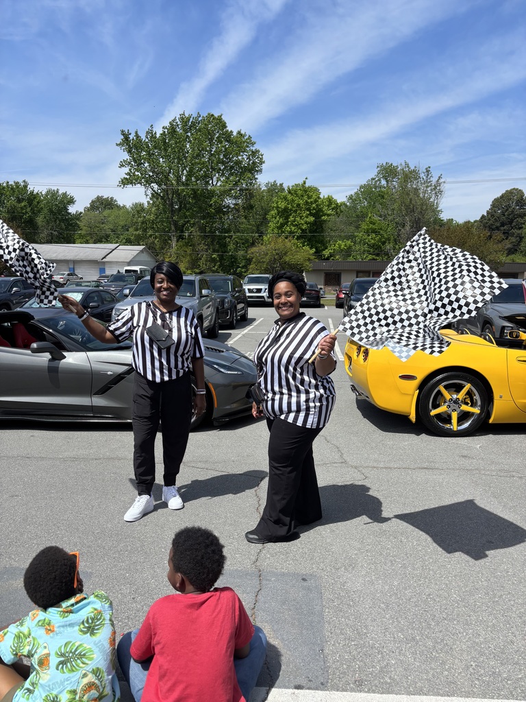 Mrs. Bailey and Mrs, Fields are ready for take off!