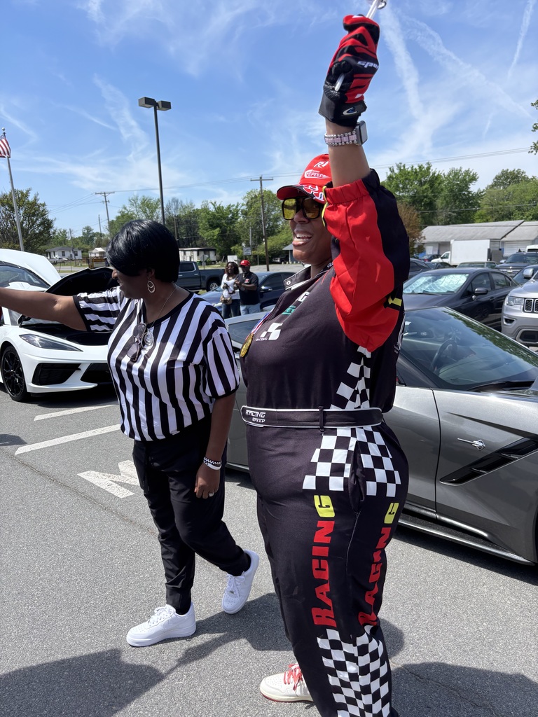 Mrs. Bailey and Mrs. Evans are ready!