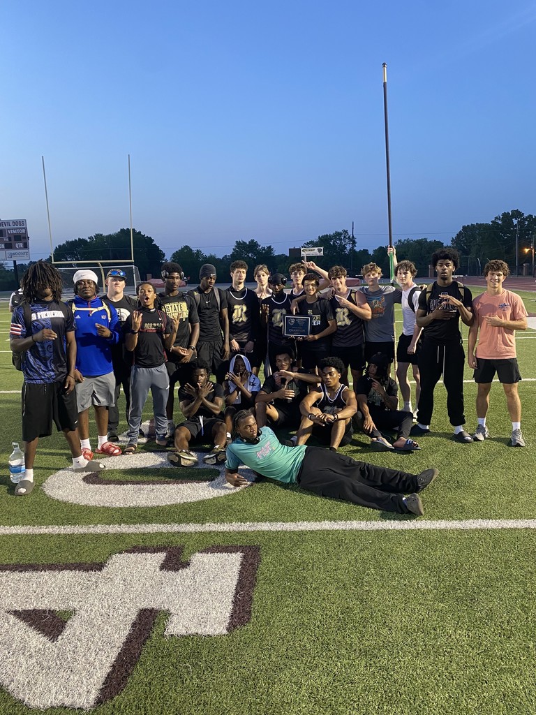 RHS Boys Track Team 