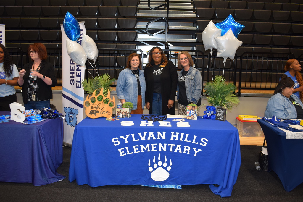 Sylvan Hills Elementary School table