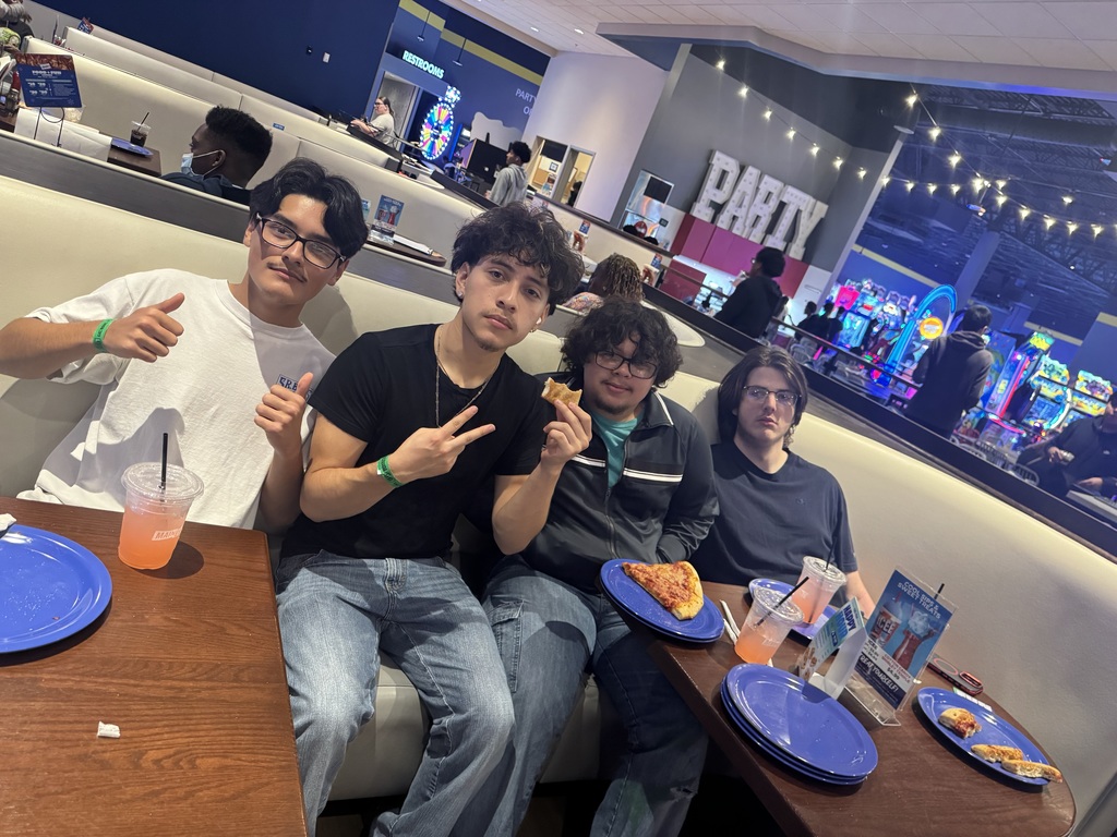 Students at snack bar