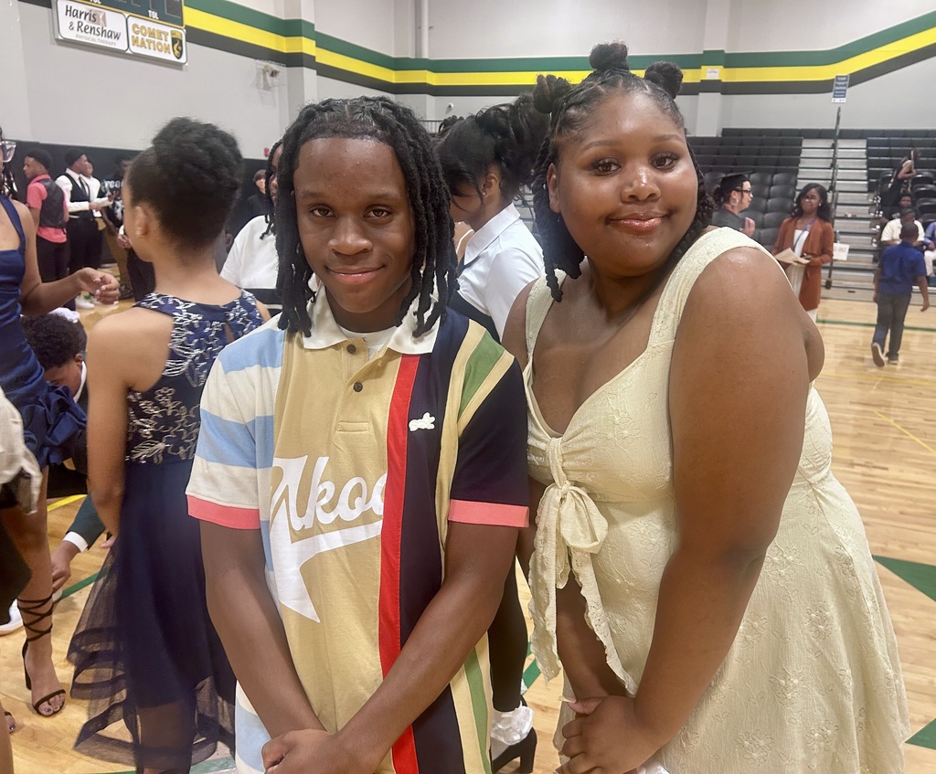 scholars before 8th grade promotion ceremony pic 1