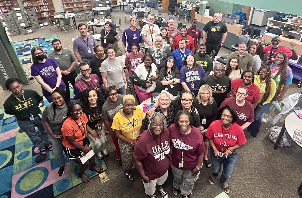 Picture of MMS Teachers in the college tees for college and career spirit day