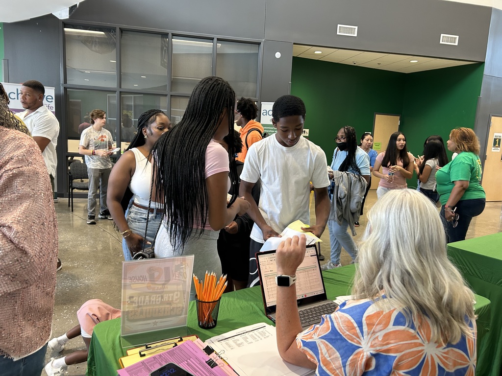 families registering for school