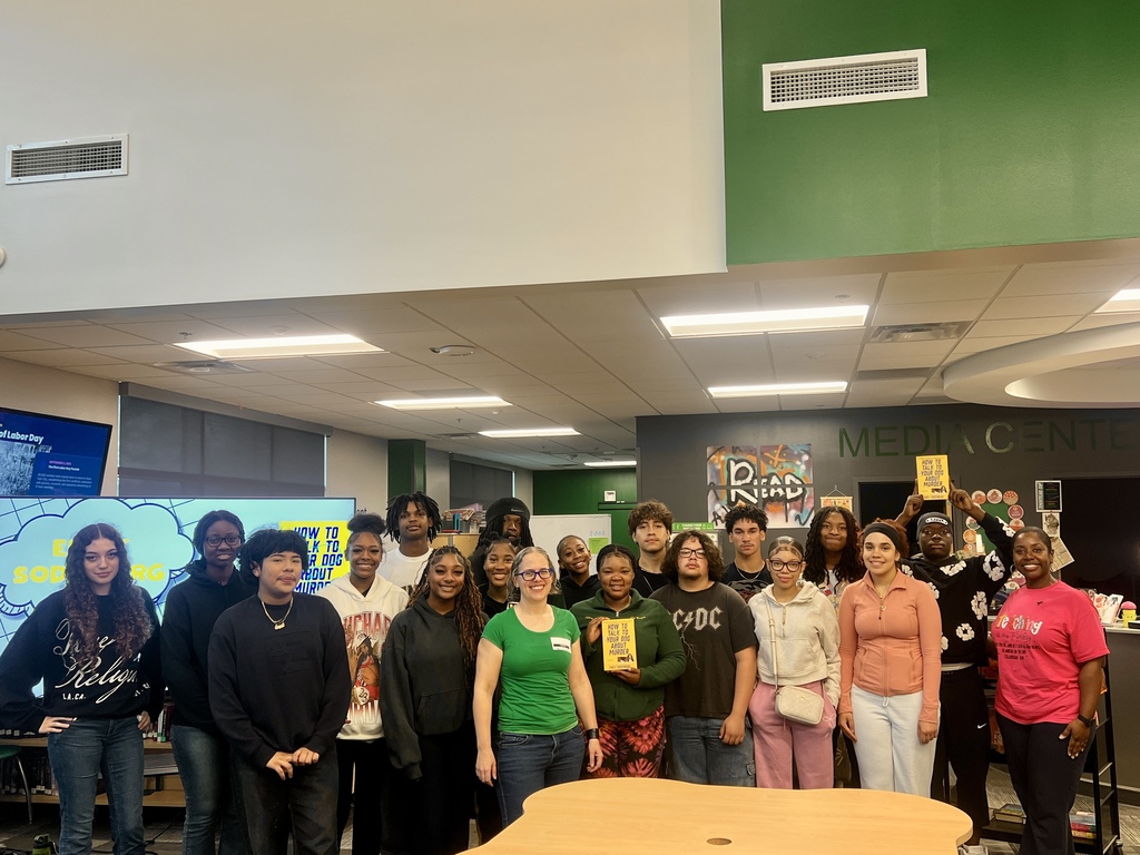 Group photo of students in this class