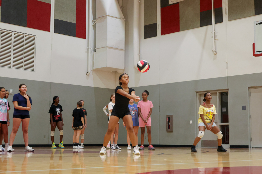 CappsVBall-4