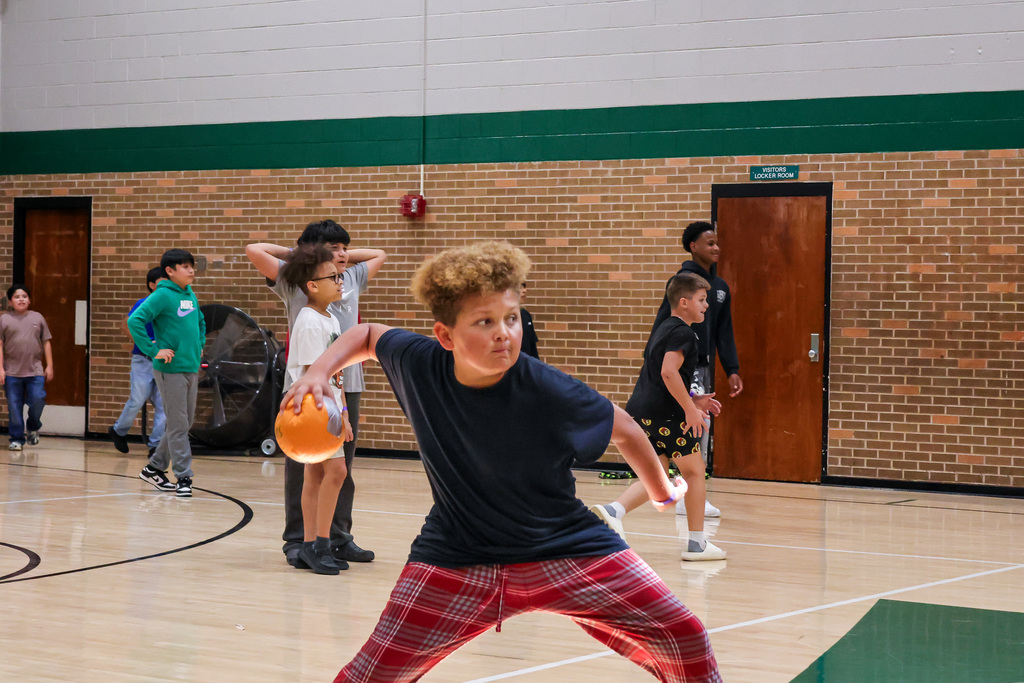 WOMSDodgeball-04