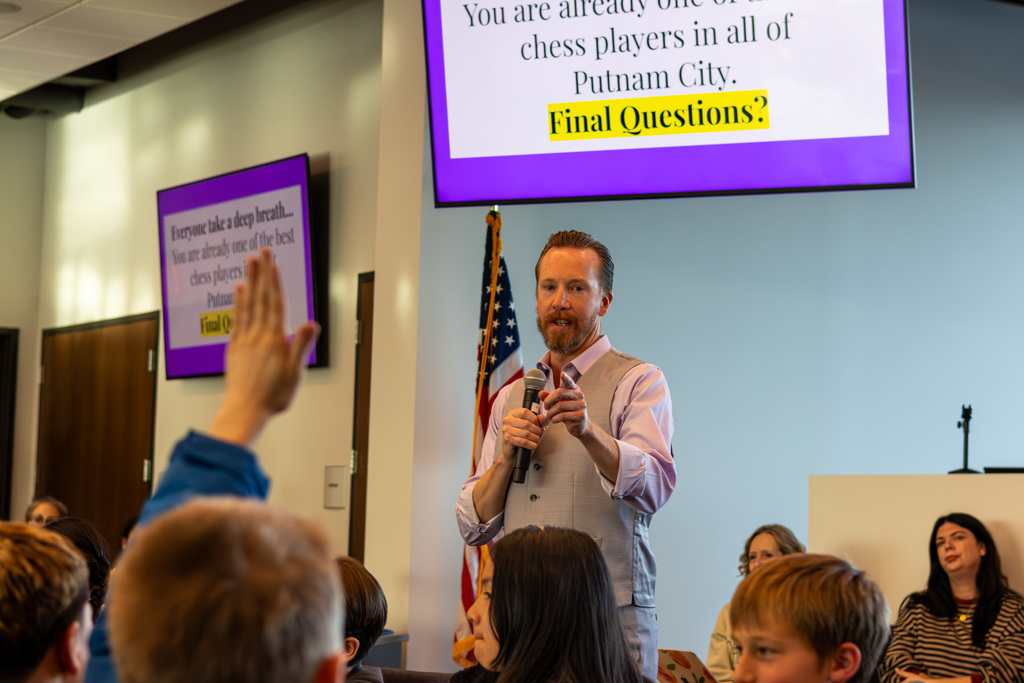 DistrictElemChess-01