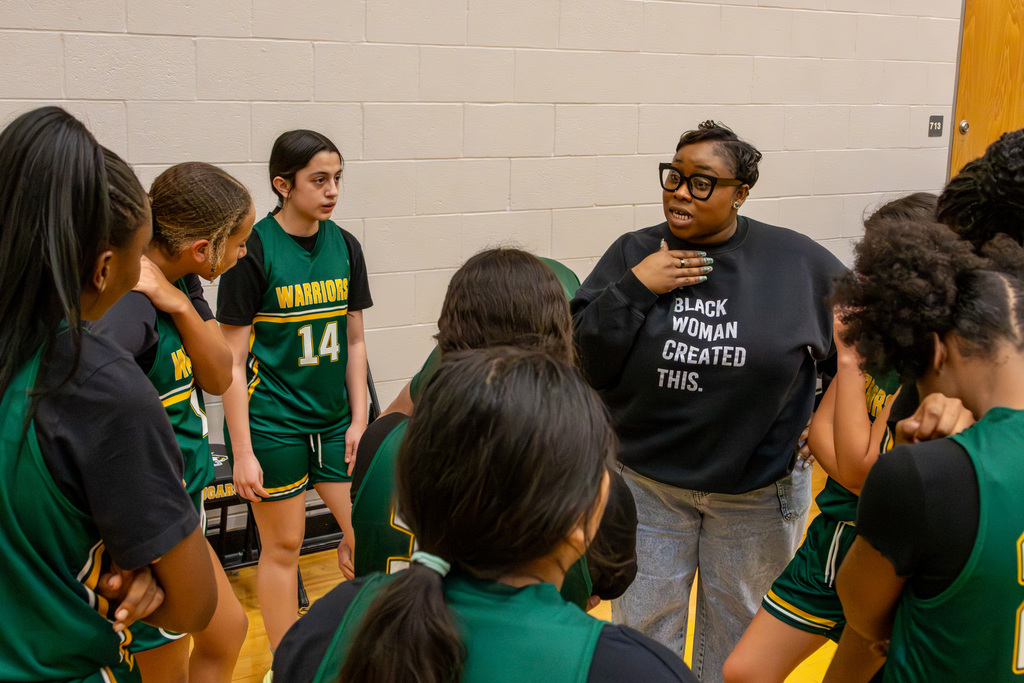 Western Oaks team gathered during time out