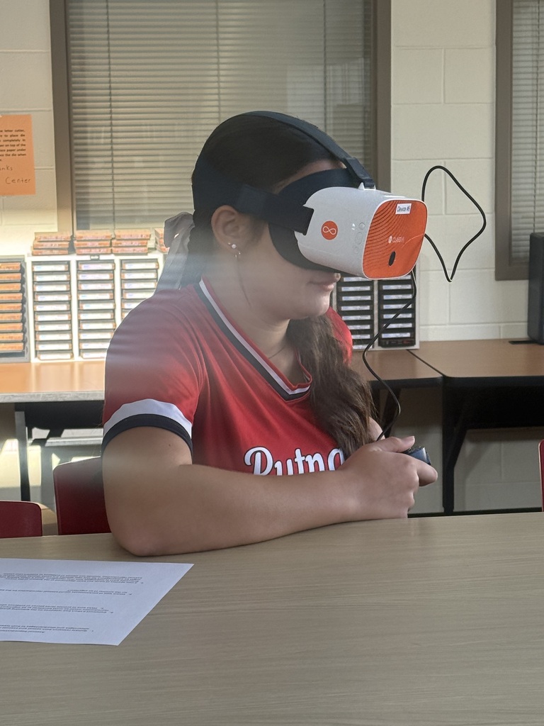 Student exploring with VR Headset