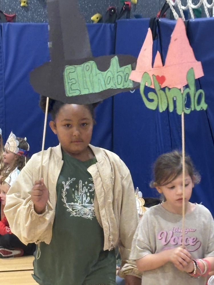 Second grade parade.