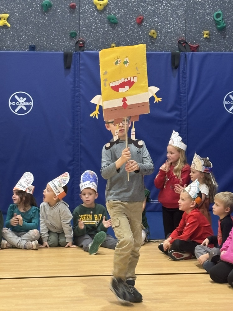 Second grade parade.