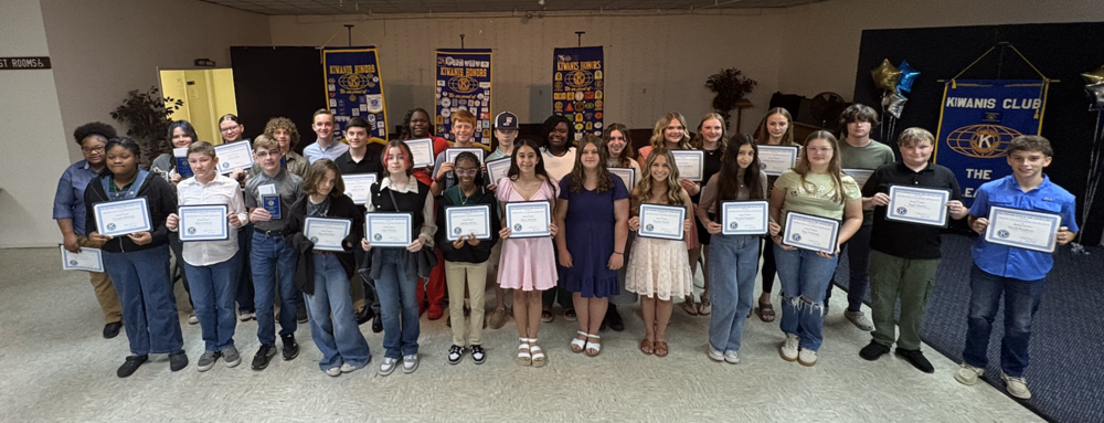 Kiwanis Club of the Azalea City All A Luncheon Group Photo