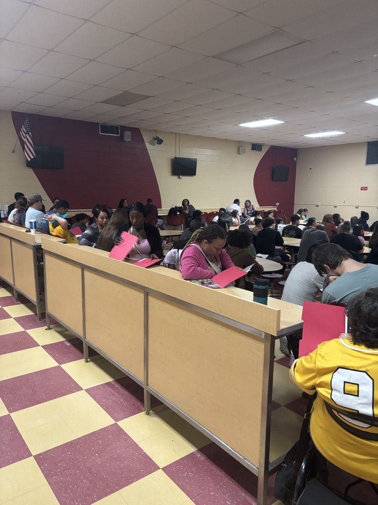 Picture of attendance from Senior Parent Night.
