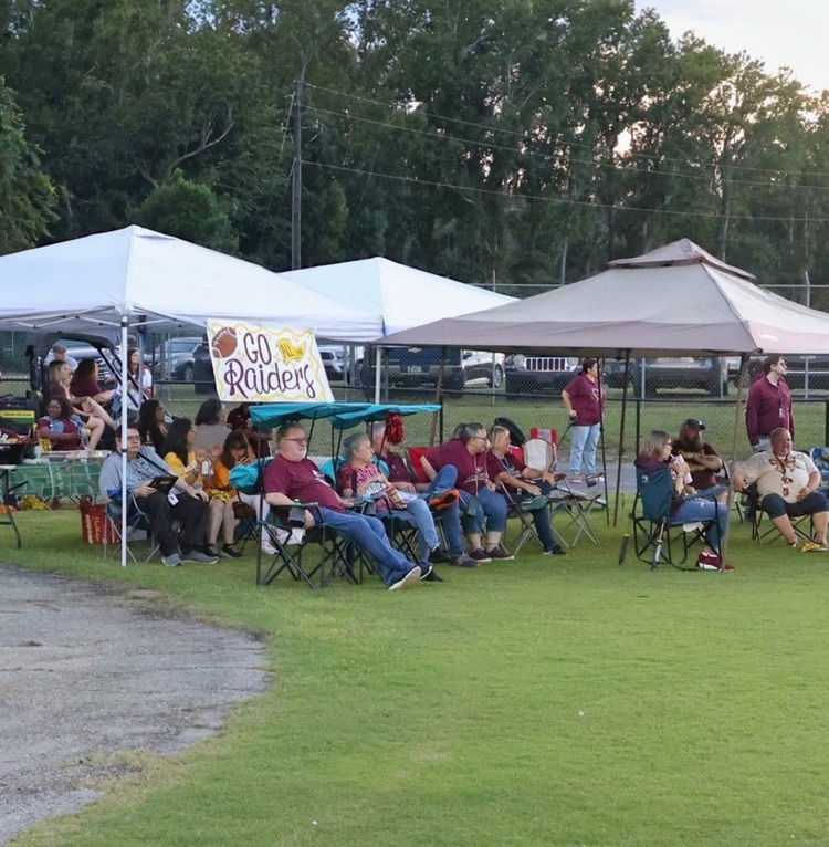 Picture of faculty/staff tailgate for Educator Night!