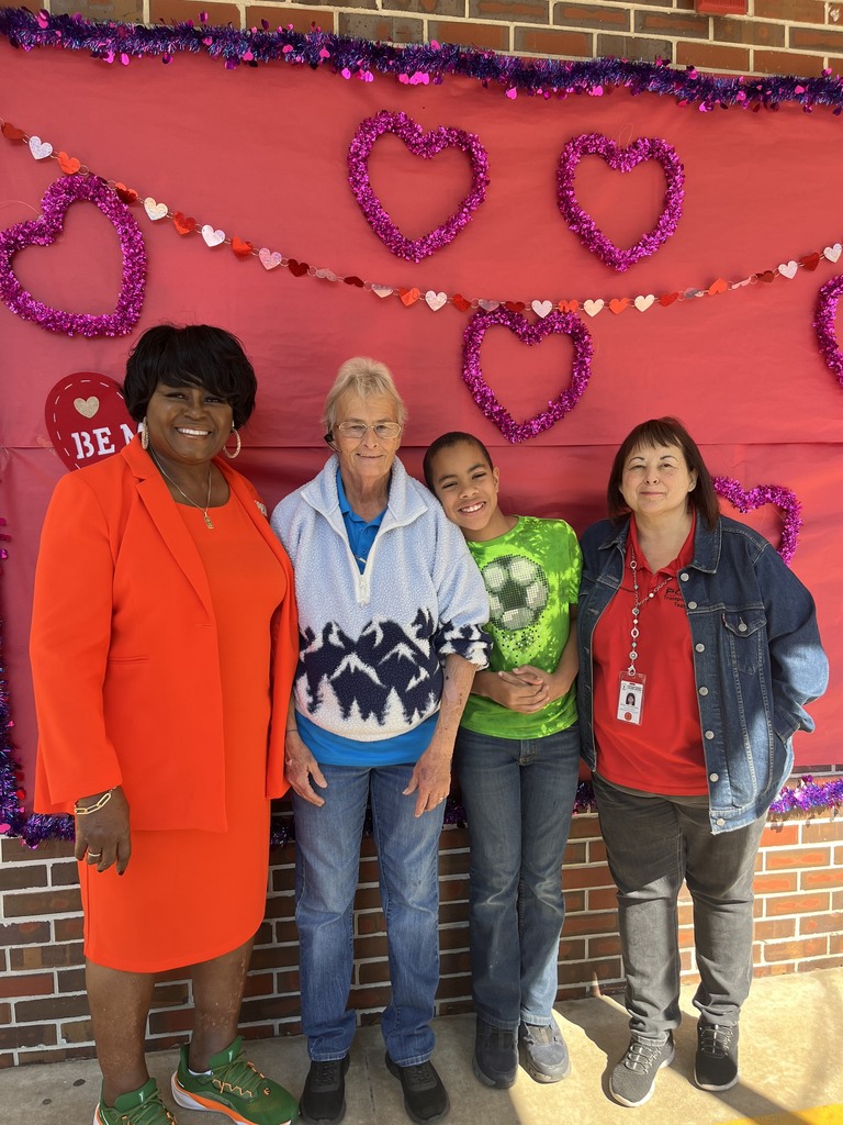 Picture of student with mom and motherly figures