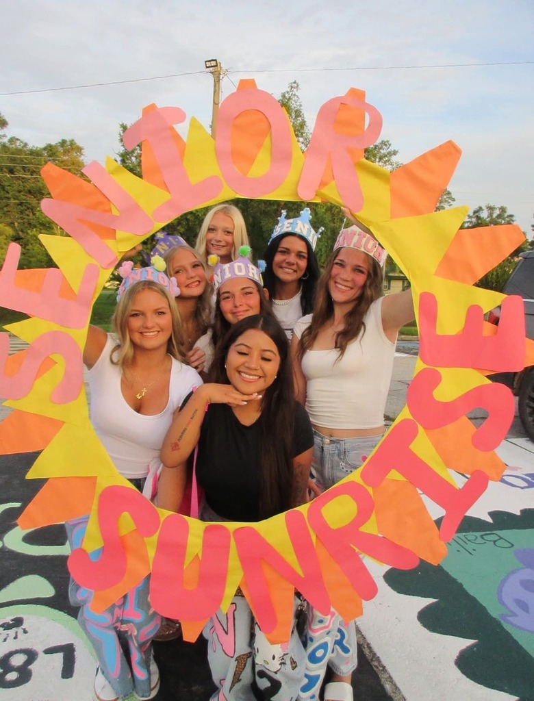 Senior group picture