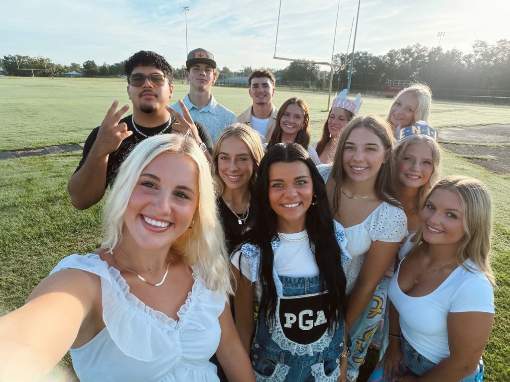Senior group picture