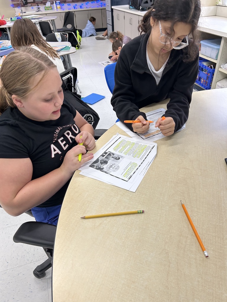 Mrs. Tomlinson's class working hard today.