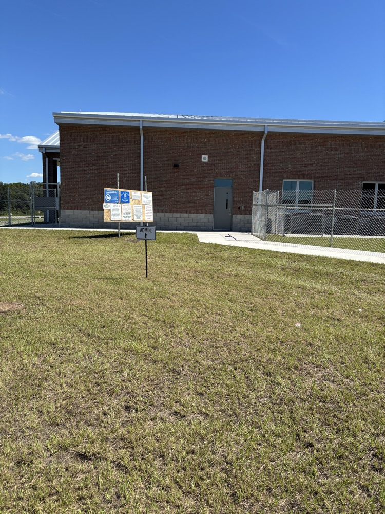 Picture 2: A picture of the new temporary front office.