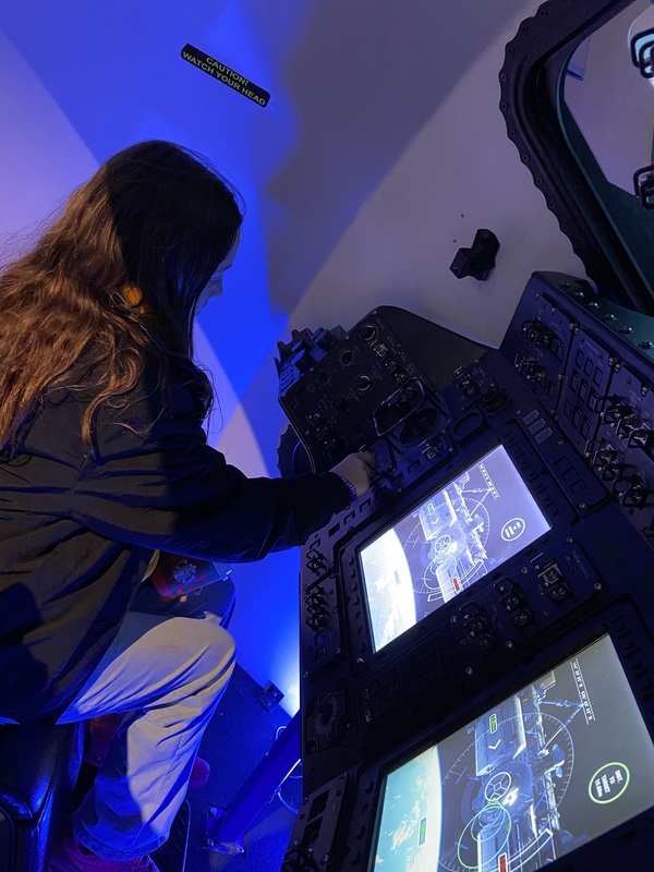 pictures of students at Kennedy Space Center