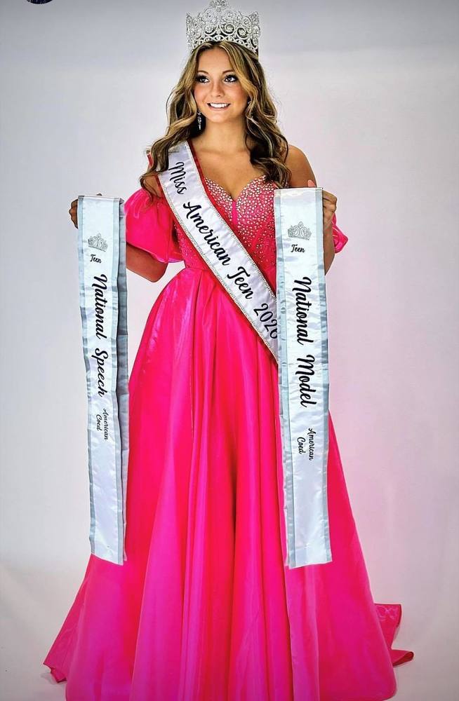 25 Tiarah Thornton