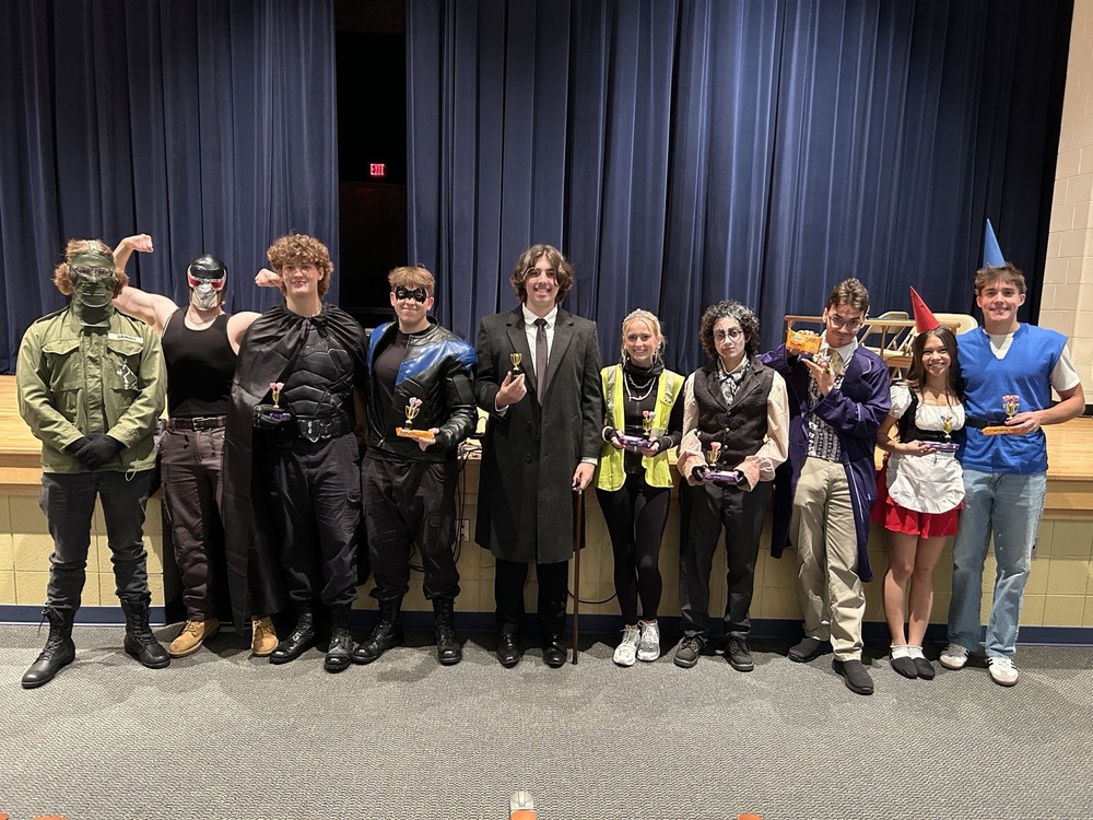 2025 Costume Contest