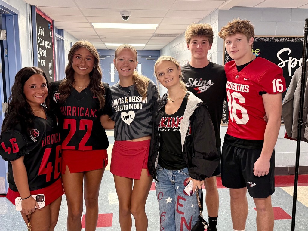 Hurricane High School Student Athletes volunteer to read aloud