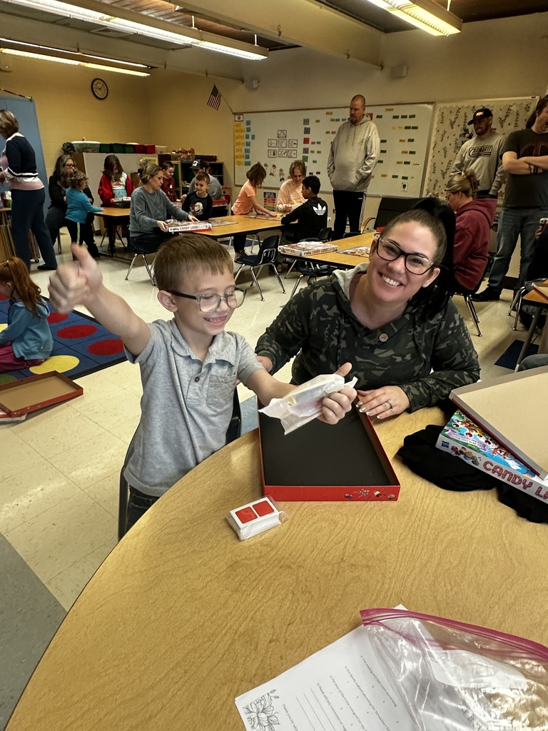 Buffalo Elementary Title I teachers recently hosted a sweet and successful Breakfast Club for Kindergarten and First Grade families! 🍭✨ Families were invited to enjoy a special Candyland-themed morning filled with breakfast, connection, and fun. After sharing a meal together, students and their families participated in engaging board games that creatively incorporated math and reading skills in a hands-on way. This event highlighted the importance of family engagement, with families actively participating in meaningful learning experiences alongside their children. Opportunities like this continue to strengthen the connection between home and school—while making learning both fun and memorable! 💕📚