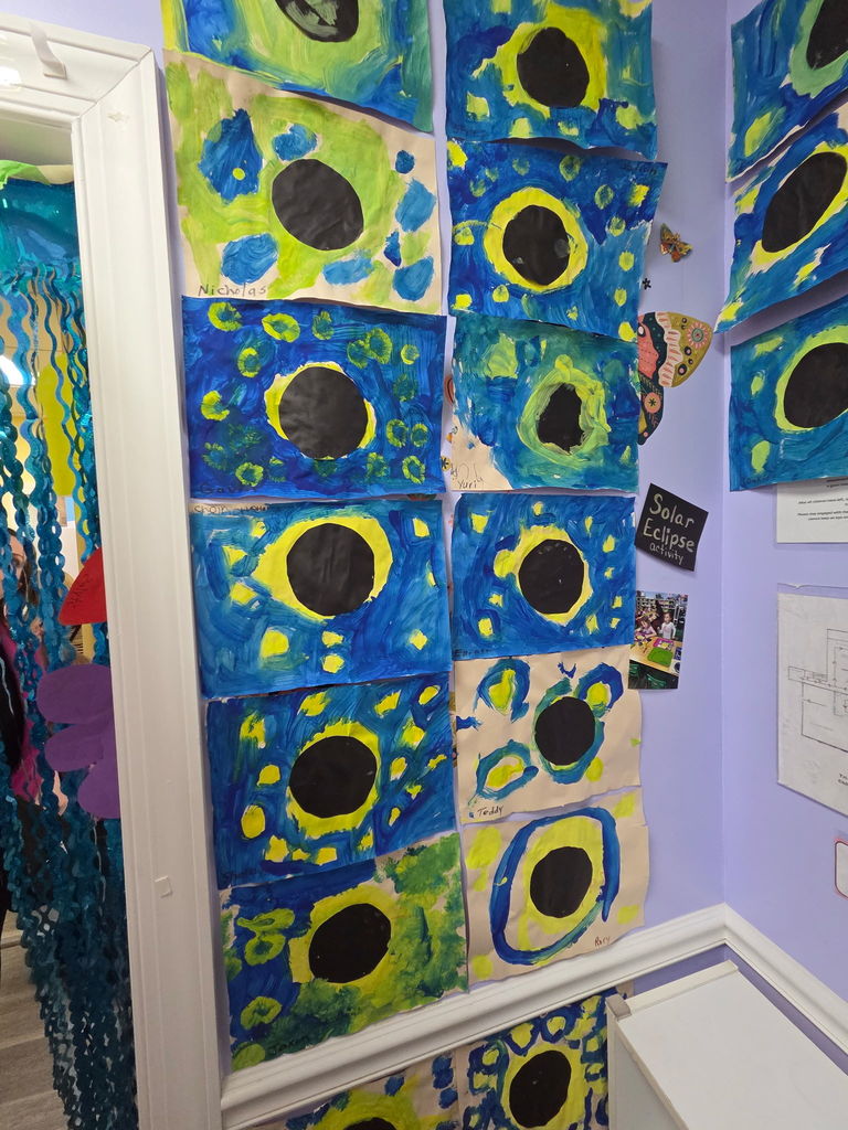 🎨 YMCA Pre-K Art Showcase 🎨 On March 25, our YMCA Pre-K classes held an in-class art exhibition to highlight the creativity and artistic growth of our students. The display featured a variety of projects that allowed students to share their imagination, practice new skills, and take pride in their work. We are proud of our young artists and the learning experiences that encourage creativity and self-expression every day!