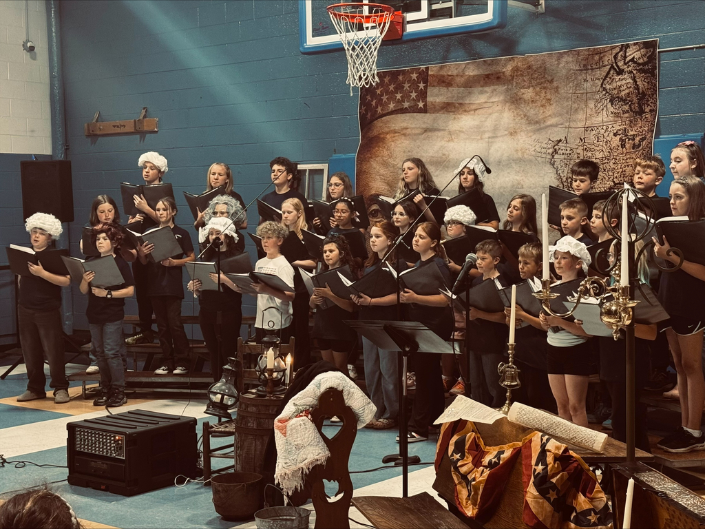 Rock Branch Elementary’s choir presented The Dawn of Liberty last week to honor America’s 250th birthday! Jefferson, Adams, Franklin, congressional wives, the Continental Congress, tyrannical King George III, and colonists’ battle cries—each forging the American dream—were brought to musical life in a dynamic tribute to our country’s founding. “We the people stand proud!” 🇺🇸🎶