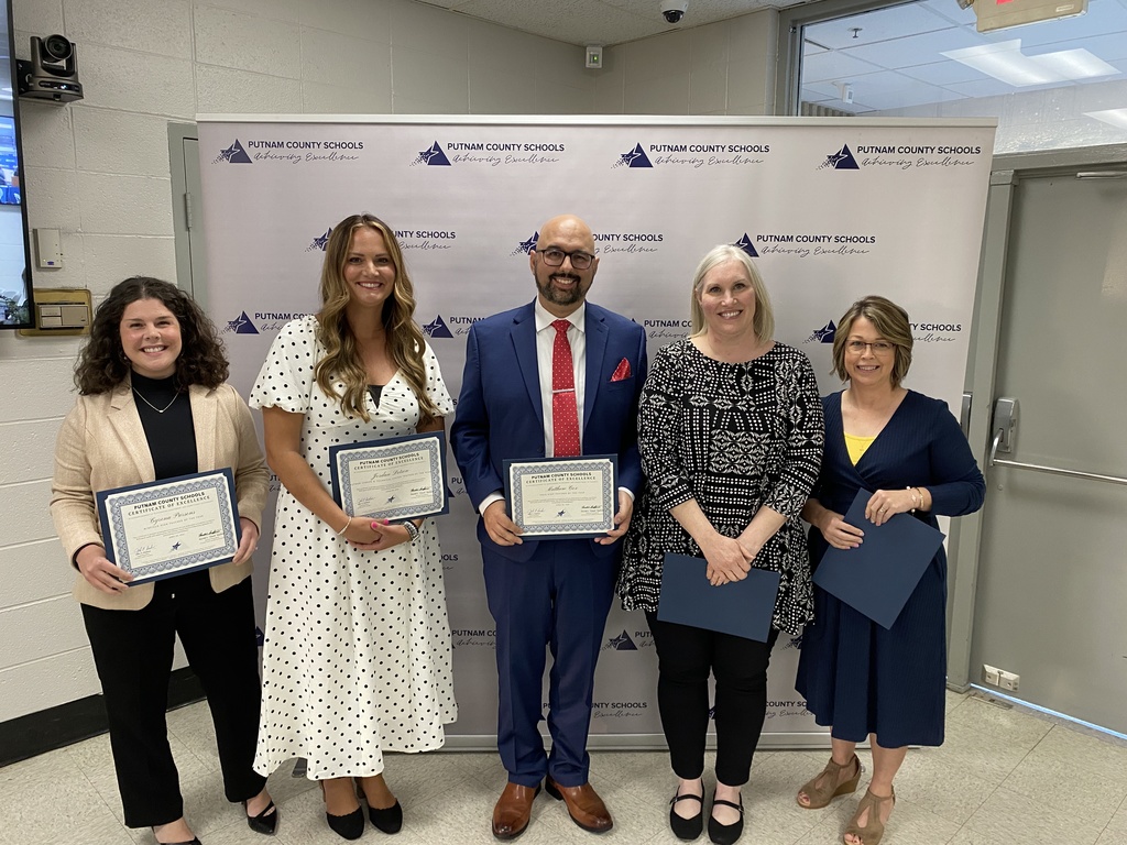 🎉 Celebrating Excellence at Putnam County Schools 🎉 On April 30, 2026, Putnam County Schools proudly honored our outstanding staff at the Employee of the Year Banquet. Congratulations to our honorees: 🏆 Service Personnel of the Year: Leslie Layne 🏆 Professional Support Personnel of the Year: Melody Shilot 🏆 Counselor of the Year: Vickie Dadisman 🏆 Elementary Teacher of the Year: Rhonda Fields 🏆 Middle School Teacher of the Year: Abby Broome 🏆 High School & Overall Teacher of the Year: Jordan Dotson 🏆 Principal of the Year: Kensie Fisher We are grateful for the dedication and impact each of you brings to our schools every day. Congratulations to all of our Teachers of the Year, and best of luck to those advancing to the state competition—we are cheering you on! 🍎💙