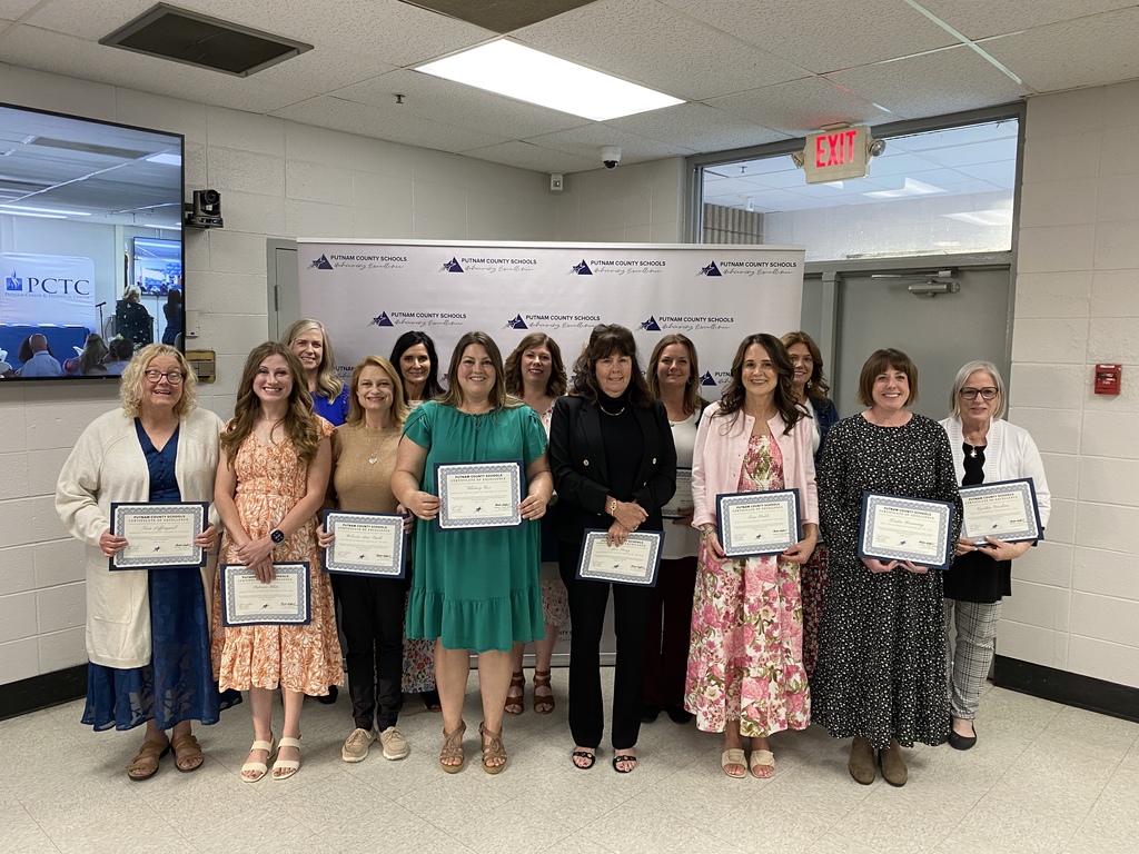 🎉 Celebrating Excellence at Putnam County Schools 🎉 On April 30, 2026, Putnam County Schools proudly honored our outstanding staff at the Employee of the Year Banquet. Congratulations to our honorees: 🏆 Service Personnel of the Year: Leslie Layne 🏆 Professional Support Personnel of the Year: Melody Shilot 🏆 Counselor of the Year: Vickie Dadisman 🏆 Elementary Teacher of the Year: Rhonda Fields 🏆 Middle School Teacher of the Year: Abby Broome 🏆 High School & Overall Teacher of the Year: Jordan Dotson 🏆 Principal of the Year: Kensie Fisher We are grateful for the dedication and impact each of you brings to our schools every day. Congratulations to all of our Teachers of the Year, and best of luck to those advancing to the state competition—we are cheering you on! 🍎💙