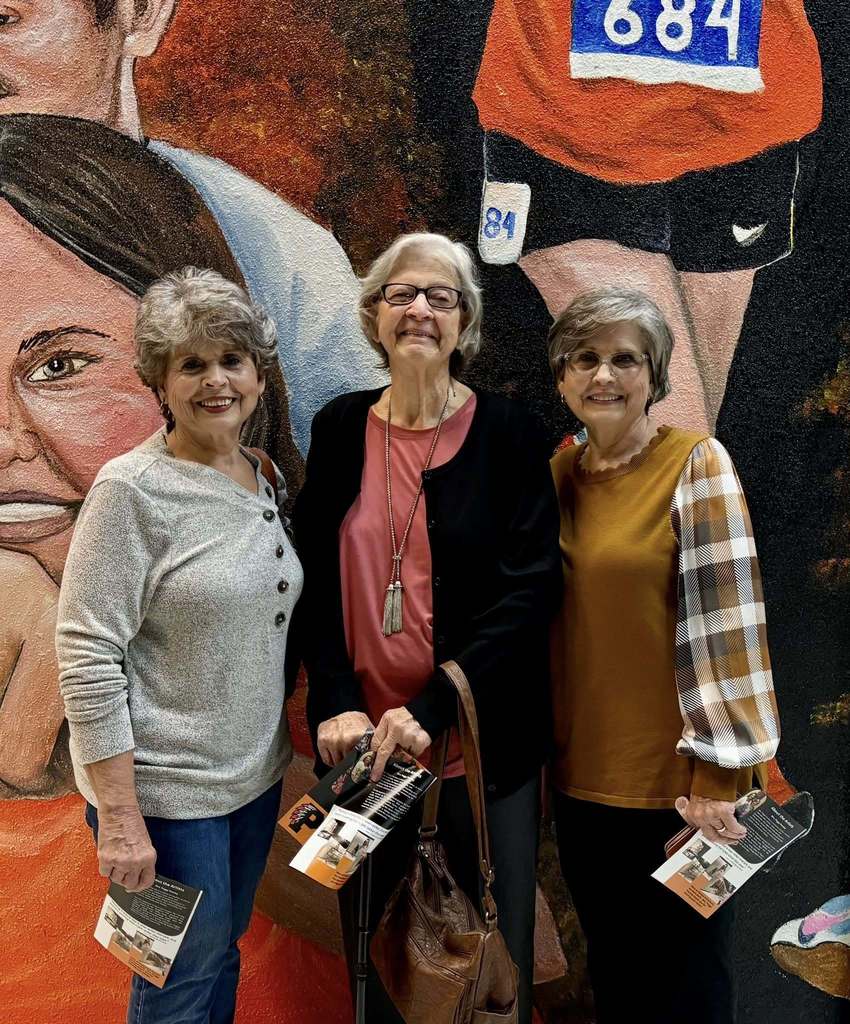 Puxico Spirit of the School Mural