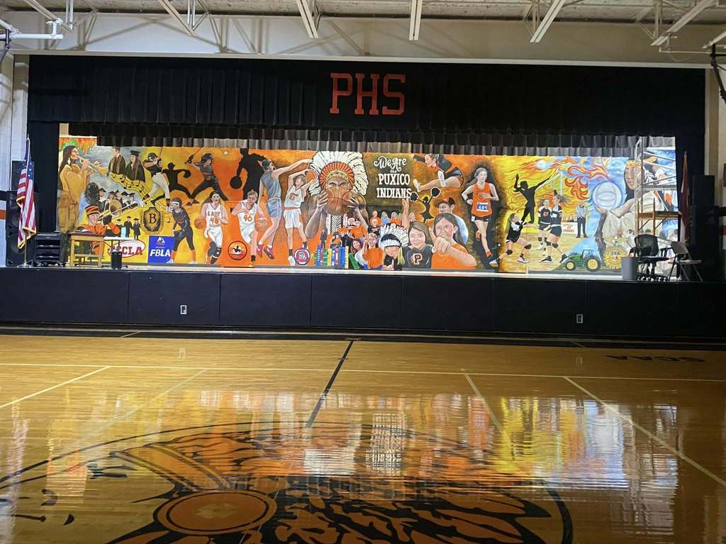 Puxico Spirit of the School Mural