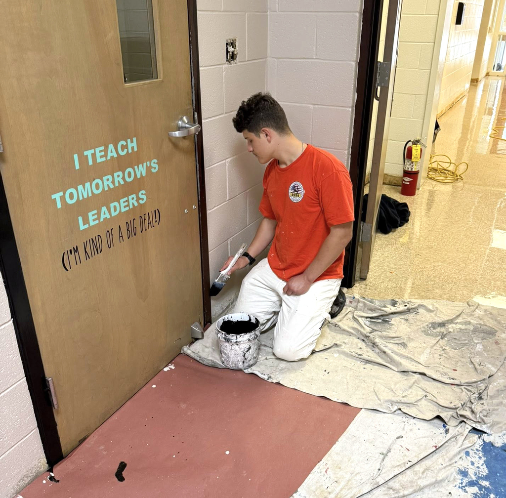 COMMUNITY PARTNERSHIPS BRING NEW LIFE TO PUXICO JR. HIGH!
