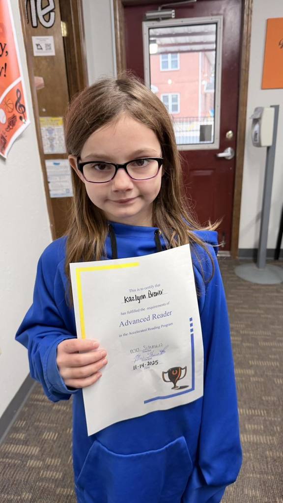 Congratulations to these scholars for meeting their reading goals! 📚🎉 We are so proud of each of you!