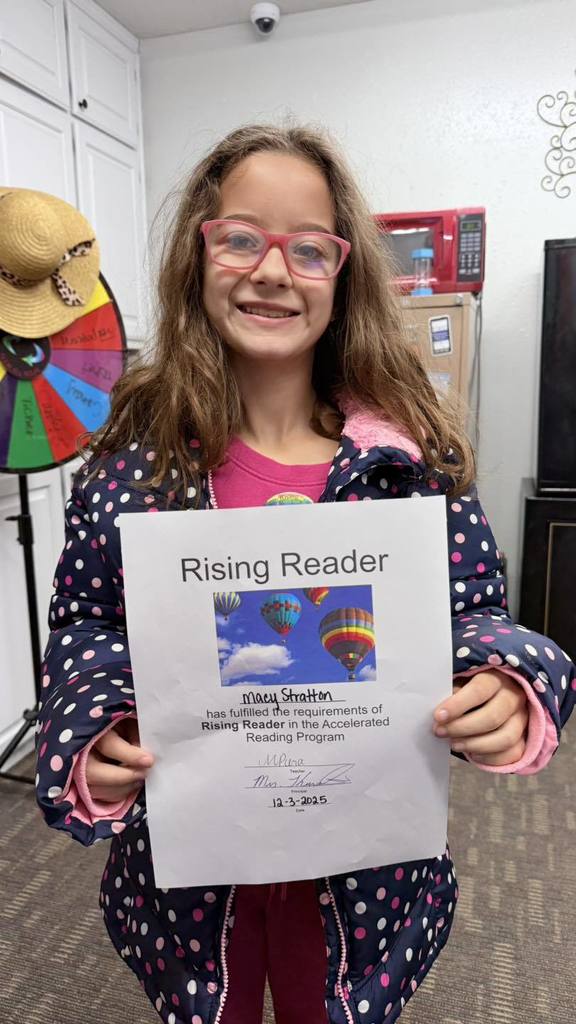 We are so proud of these kids for meeting their reading goals! 📚✨