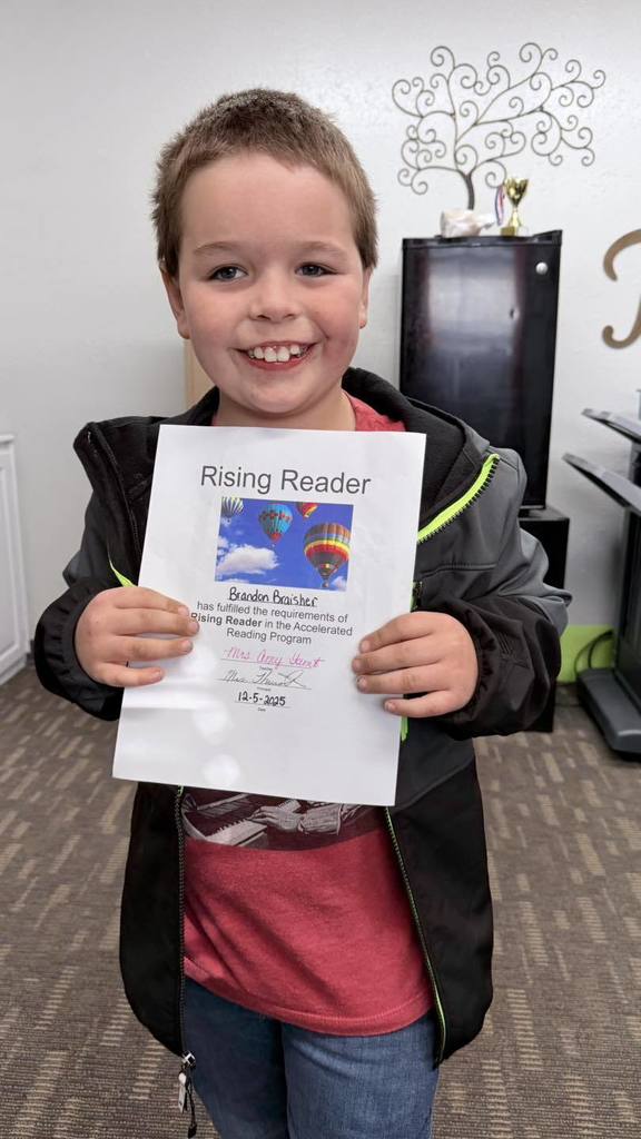 We are so proud of these kids for meeting their reading goals! 📚✨