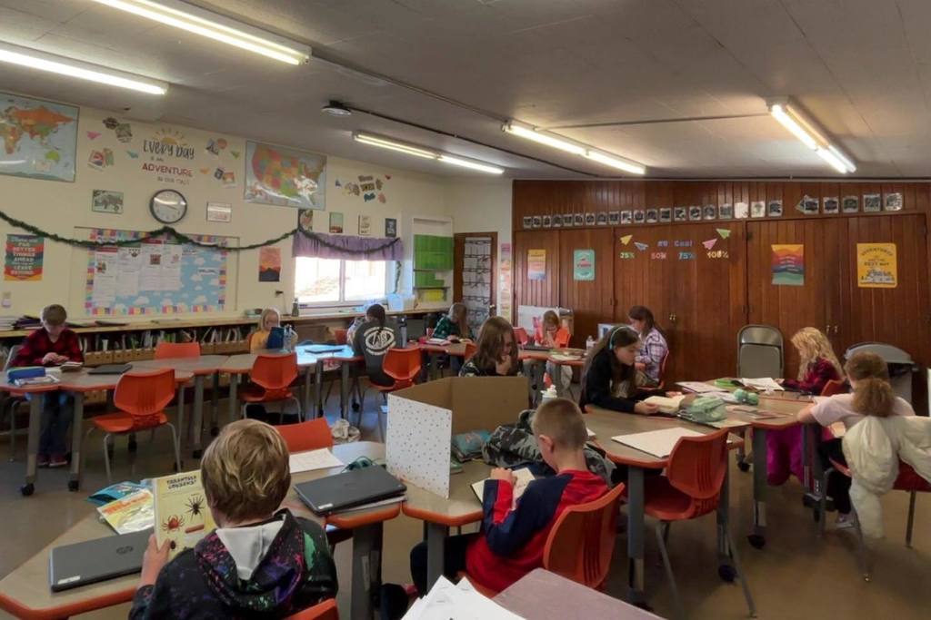 We are so proud of Ms. Parsley’s 4th grade reading class and their reading stamina! 📚✨ At the beginning of the quarter, we set a goal of reading for 15 uninterrupted minutes. We started with just 30 seconds, worked our way up to 3–5 minutes, and even had several close calls where we stopped around 12–14 minutes. Each time, this group was determined to improve! Today, they knocked it out of the park by surpassing their goal and reading for 22 uninterrupted minutes! 🎉 The students love the challenge and have shared that they feel more focused and engaged in their books. Watching their reading confidence grow has been such a rewarding part of our day! 💙📖 #puxicolearns